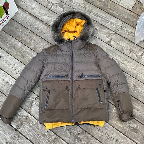 Moncler Grenoble Remarde Down Coat Jacket Size 2 Green Olive - Picture 5 of 16